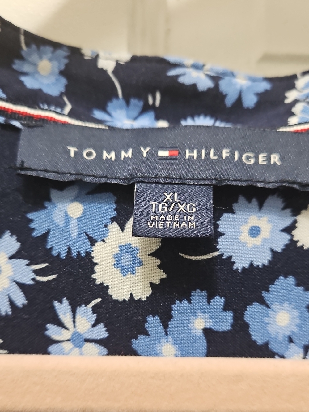 Tommy Hilfiger Navy Dress with Light Blue Floral Print XL - Picture 2 of 10